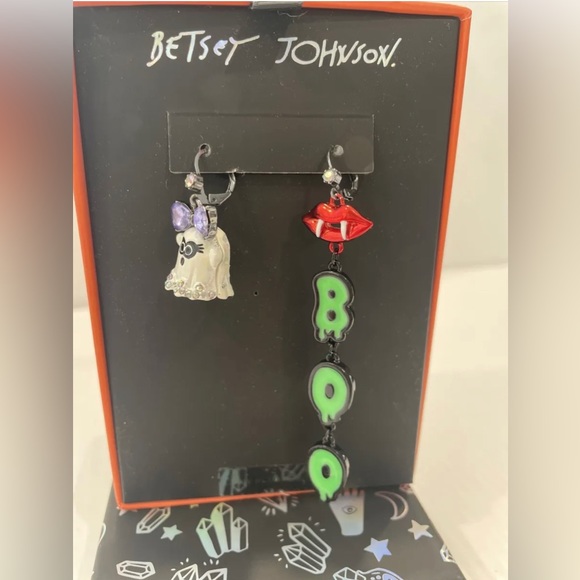 SOLD - Picture 4 of 6